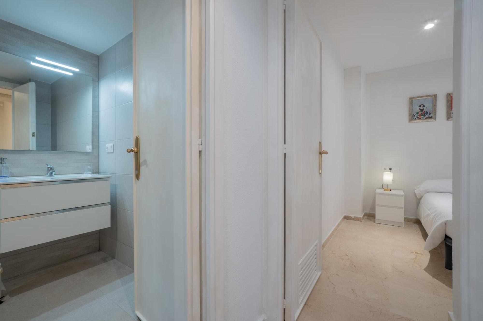 Center Flat Tejares Apartment Cordoba Luaran gambar